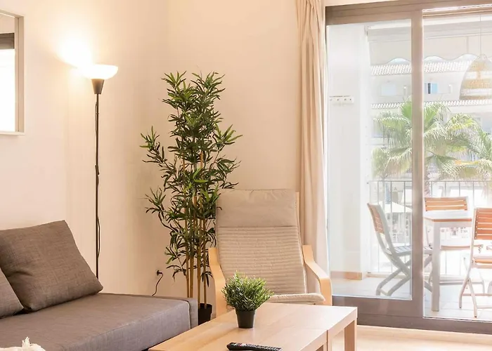 Moderno Y Centrico En Plaza De Espana Apartman Nerja