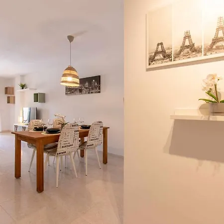 Moderno Y Centrico En Plaza De Espana *