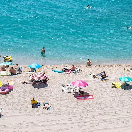 Moderno Y Centrico En Plaza De Espana Nerja