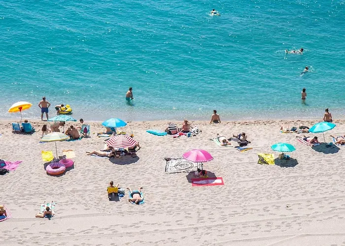 Moderno Y Centrico En Plaza De Espana Nerja